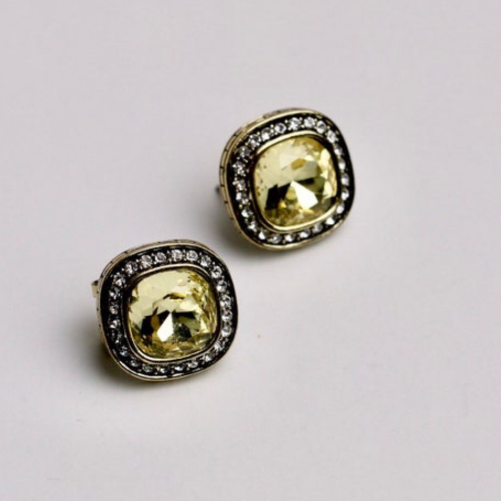 Heidi Daus Etoile Elegance Clear Petite Button Earrings